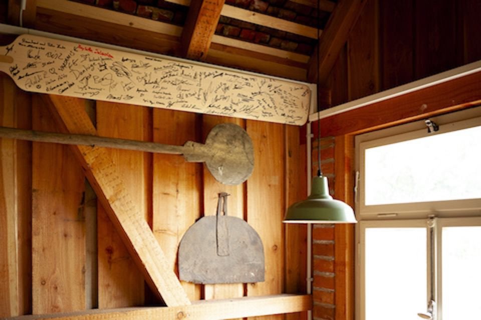 Interior of oven place in farmhouse (2024)